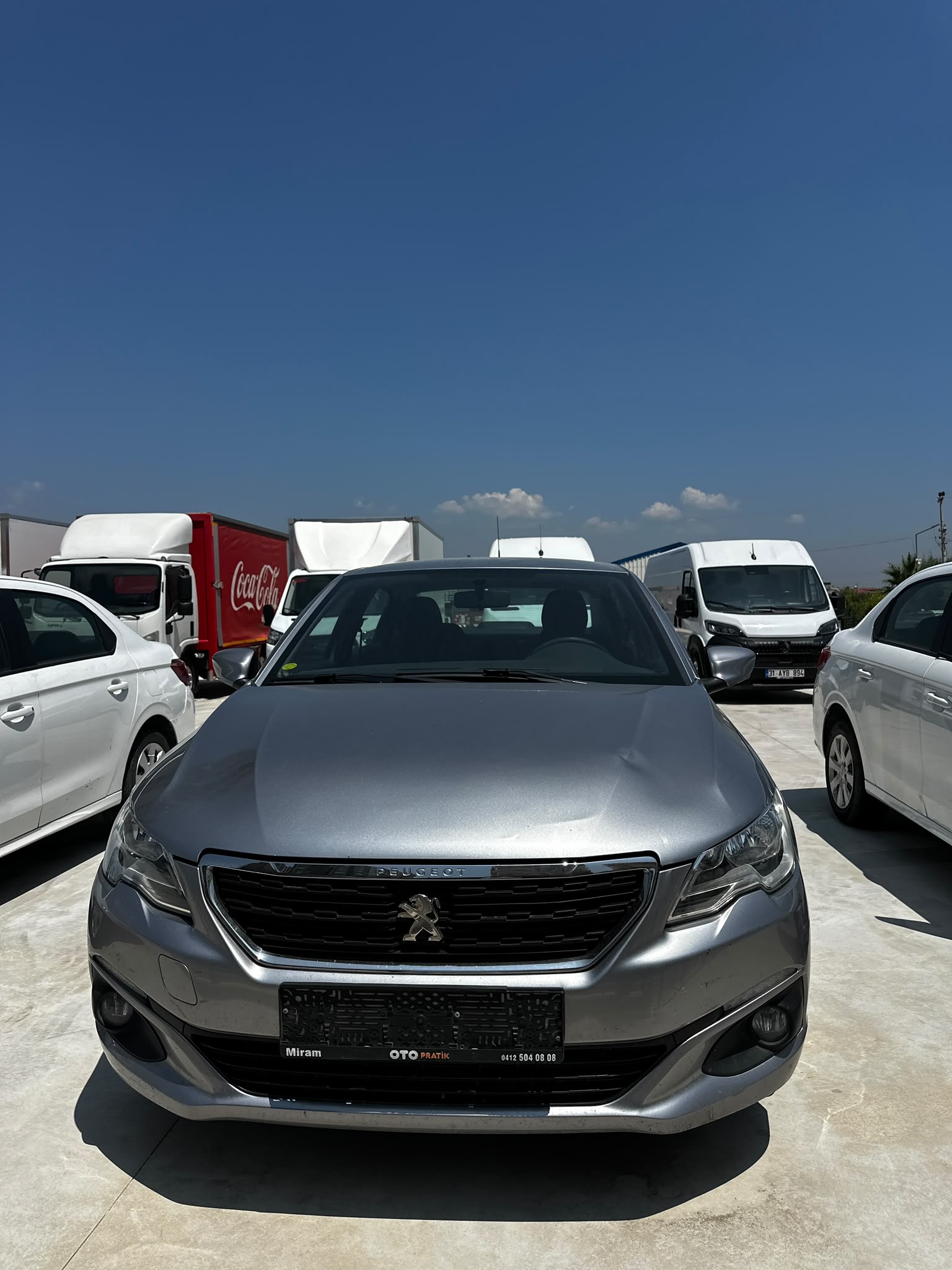 PEUGEOT 301 2018
